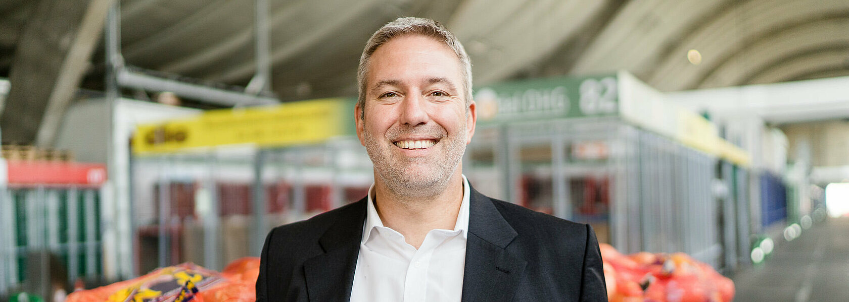 Fabian Preuß, Leiter des Technischen Betriebs, in der Großmarkthalle
